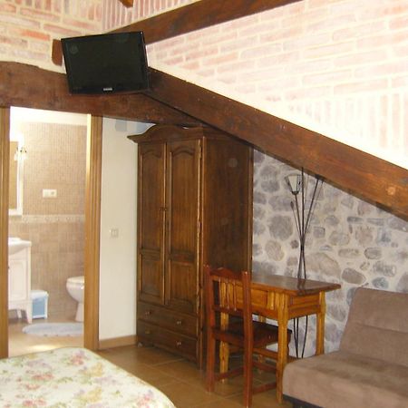 Отель Casa Paulino Corrales De Buelna Экстерьер фото